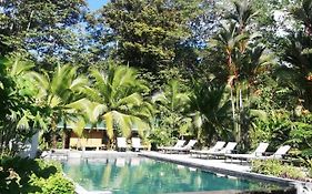 Passion Fruit Lodge